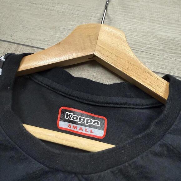 Kappa Logo Graphic T-shirt Men Sz Small Black Short Sleeve Banda 222 Y2K Skater - Picture 2 of 7